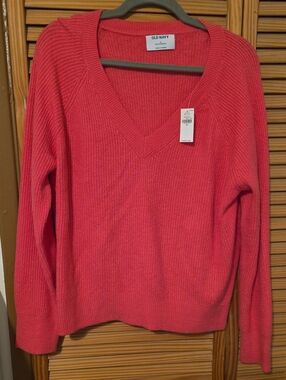 Old Navy Coral-Pink V-Neck Ribbed Sweater